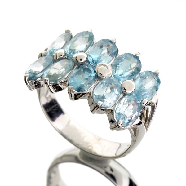 APP: 1k 6CT Oval Cut Zircon & Sterl Silver Ring: 6.80CT Oval Cut Blue Zircon and Platinum Over Sterling