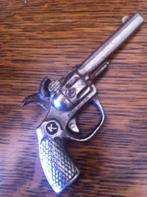 Spy Antique Metal Cap Gun Made in USA: Spy Antique Metal Cap Gun Made in USA Item Profile: GOV FILE # M-03799<