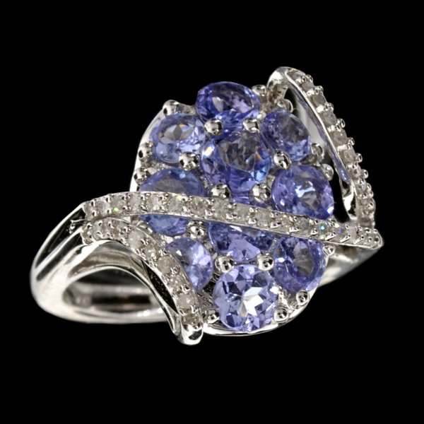 APP: 5k 1CT Round Cut Tanzanite & Diamond Silver Ring: 1.70CT Round Cut Tanzanite and Diamond Platinum