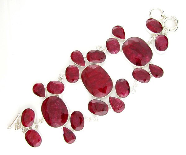 APP: 17k 83CT Mixed Cut Ruby & Sterl Silver Bracelet: 83.31CT Mixed Cut Ruby and Sterling Silver Bracelet Retail R