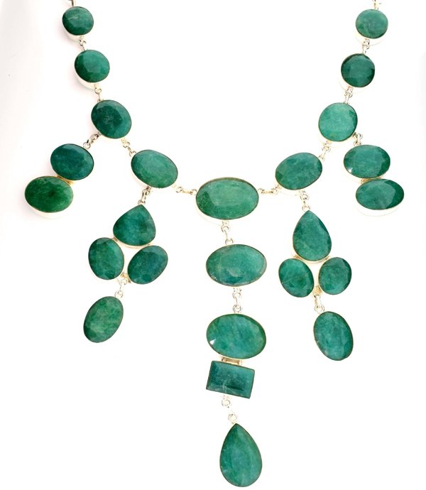 APP: 26k 389CT Mixed Cut Grn Beryl & Silver Necklace: 389.08CT Mixed Cut Green Beryl and Sterling Silver Neckla