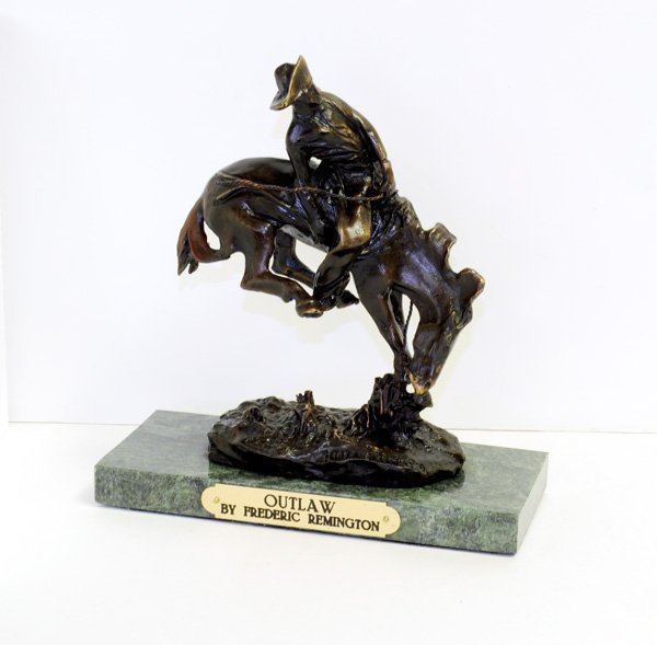 Outlaw- By Frederic Remington- Bronze Reissue: Outlaw- By Frederic Remington- Bronze Reissue Item P