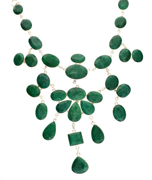 APP: 19k 276CT Mixed Cut Grn Beryl & Silver Necklace: 276.05CT Mixed Cut Green Beryl and Sterling Silver Neckla