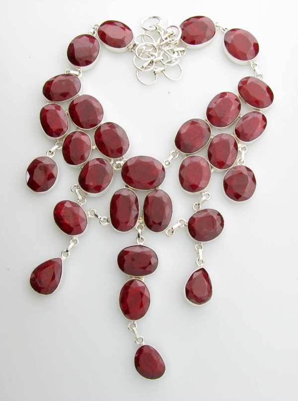 APP: 27k 383CT Mixed Cut Ruby & Sterl Silver Necklace: 383.45CT Mixed Cut Ruby and Sterling Silver Necklace Retail