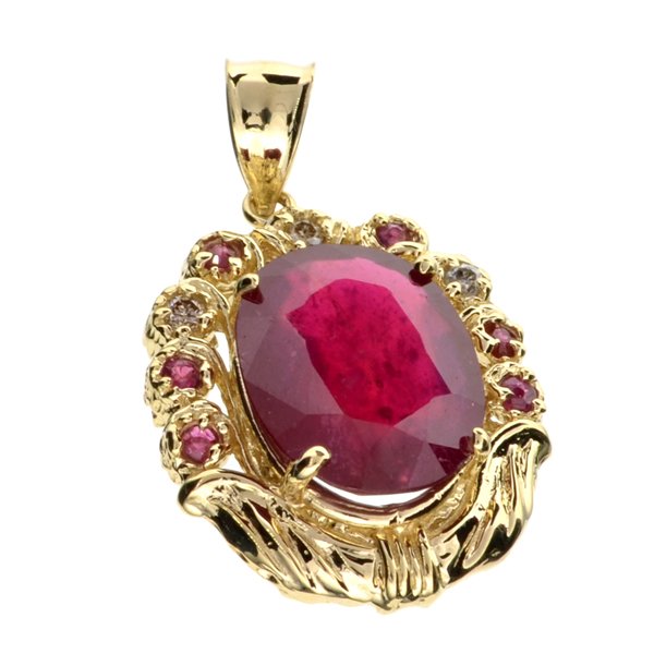 APP: 3.9k 14 kt. Gold, 9.01CT Ruby & Diamond Pendant: 14 kt. Gold, 9.01CT Ruby and Diamond Pendant Retail Replacement Value