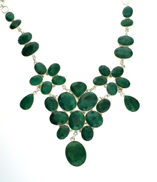 APP: 24k 350CT Mixed Cut Grn Beryl & Silver Necklace: 350.75CT Mixed Cut Green Beryl and Sterling Silver Neckla