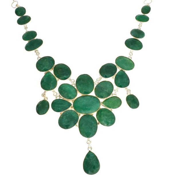 APP: 13k 297CT Mixed Cut Grn Beryl & Silver Necklace: 297.17CT Mixed Cut Green Beryl and Sterling Silver Neckla