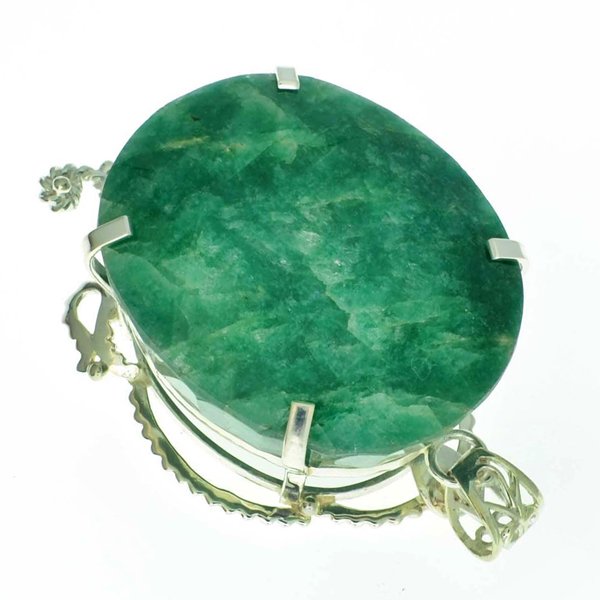 APP: 11.8k Fine Jewelry Designer Sebastian 353.06CT: Gov. File: K-01989 Fine Jewelry Designer Sebastian 353.06CT Oval Cut Green Beryl and Sterling Silver Pendant Retail Replacement Value:$11.7K Pendant Shipping: $19.95