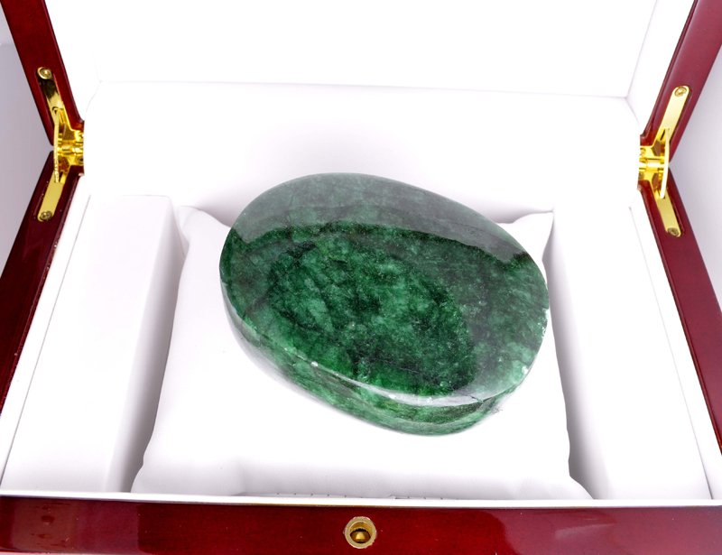 APP: 7.3k 1,466.00CT Oval Cut Cabochon Green Beryl: Gov. File: H-06955 1,466.00CT Oval Cut Cabochon Green Beryl Emerald Gemstone Retail Replacement Value: $7.3K Asset Type: Gemstone Shipping: $19.95