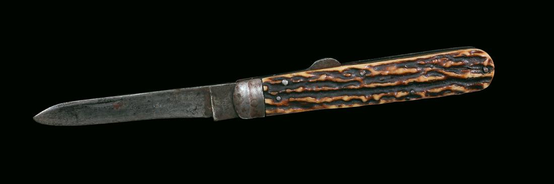 A FOLDING KNIFE, 19TH CENTURY (1 of 8)