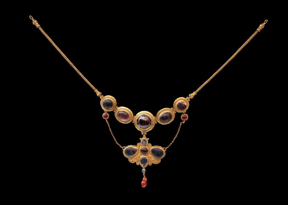 A GREEK GOLDEN NECKLACE, 6TH-4TH CENTURY B.C. (1 of 14)