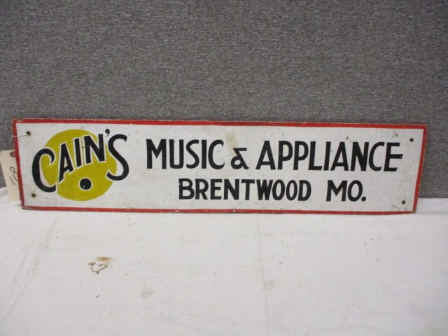 Masonite Music & Appliance Sign (1 of 3)