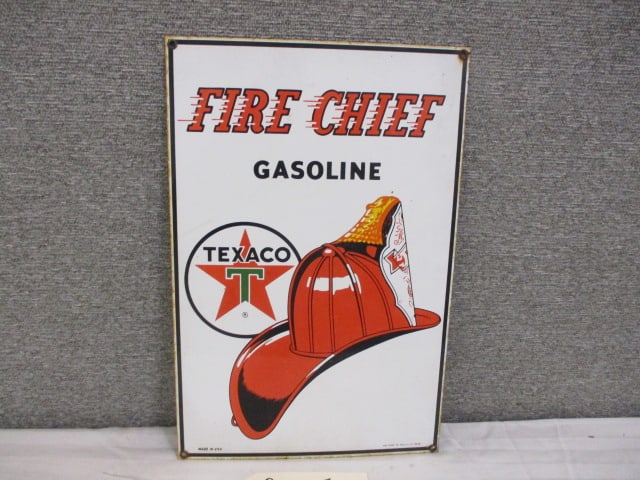 Porcelain Texaco Fire Chief pump Plate (1 of 3)