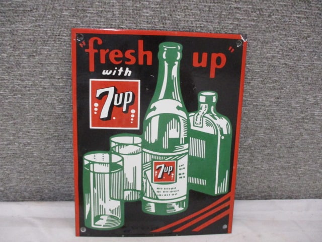 Porcelain Fresh Up With 7-UP Sign (1 of 3)