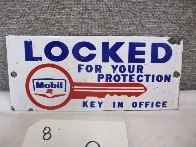 Porcelain Mobil Locked Restroom Sign: 8"w x 3.5"t