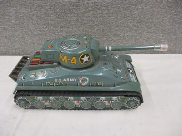Tin Tatyo Sherman Battery tank