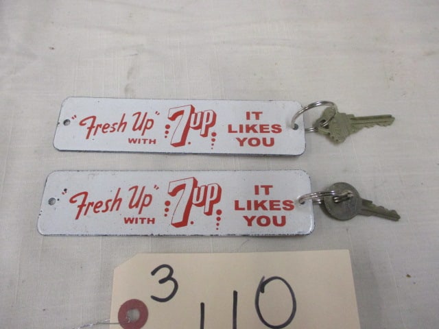 Porcelain 7-UP Key Hangers (1 of 3)