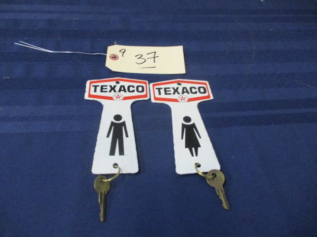 Porcelain Texaco Rest Room Key Holders (1 of 3)