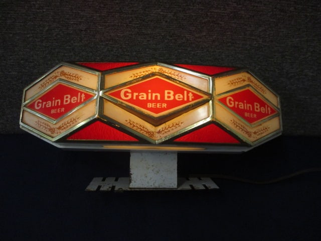 Lighted Grain Belt Cash Register Light (1 of 3)