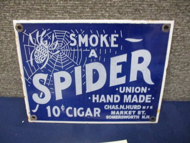 Porcelain Spider Cigar Sign: 8"W x 6"T