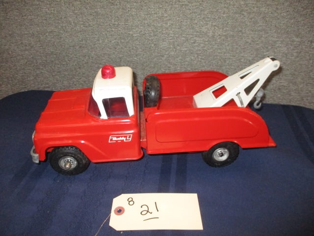 Buddy "L" Tow Truck (1 of 3)
