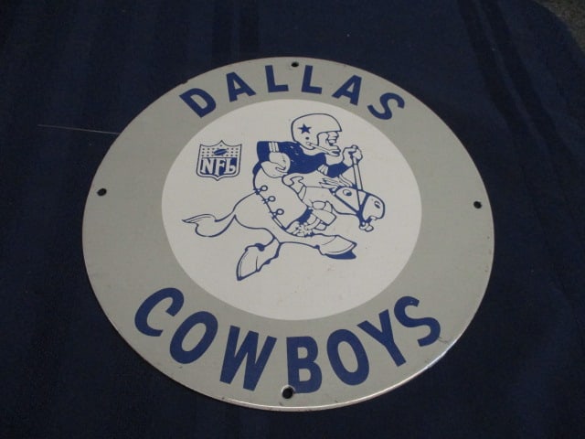 Porcelain Dallas Cowboys NFL Sign: 11.75"W x 11.75"T