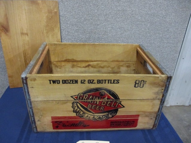 Wood Grain Belt Beer Case: 19"W x 10"T x 12"