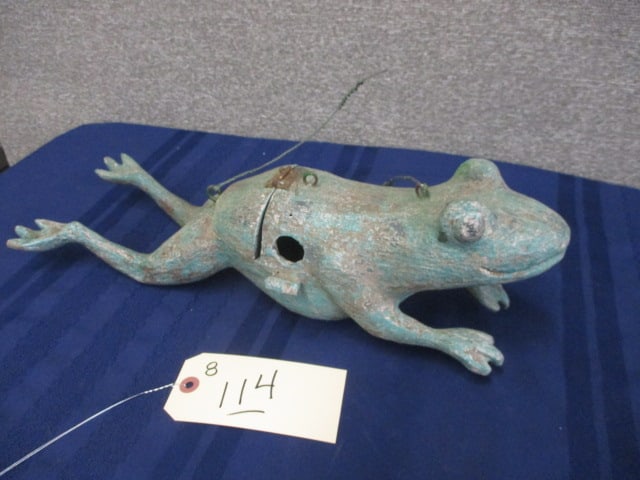 Wood Folk Art Frog Birdhouse: 18"W x 5"T x 4"