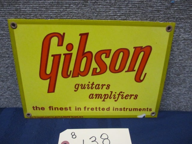 Porcelain Gibson Guitars Amplifiers Sign: 10"W x 7"T