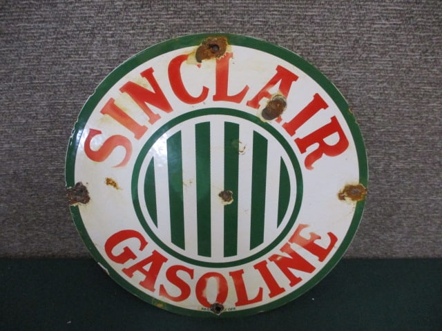 Porcelain Sinclair Gasoline Pump Plaque (1 of 3)