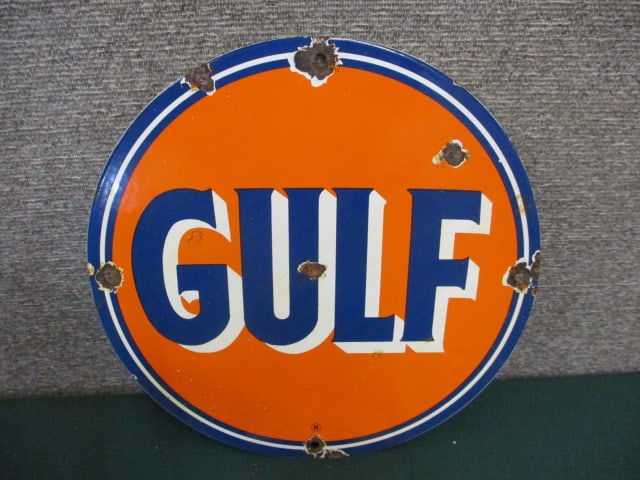 Porcelain Gulf Gasoline Pump Plaque (1 of 3)