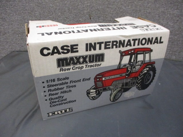 Ertl Case Maxxum Tractor - 2
