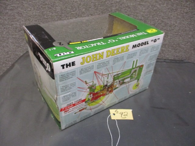 Precision Key John Deere Model G Tractor - 2