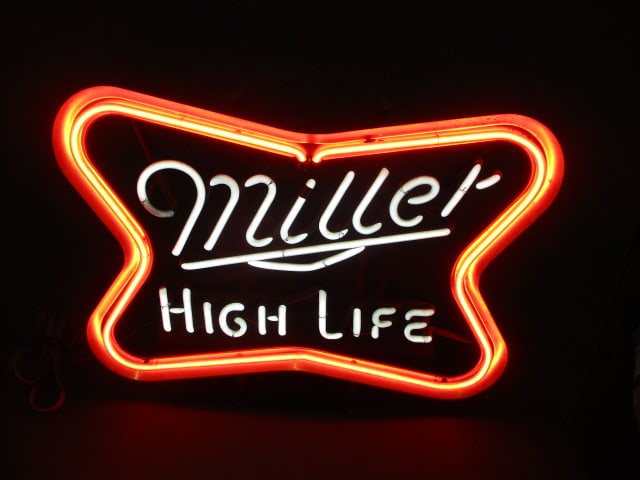 Miller High Life Neon Sign (1 of 3)