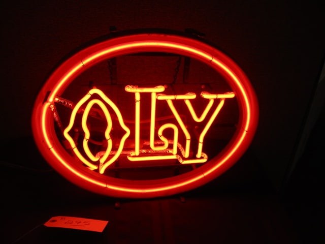 Oly Neon Beer Sign (1 of 3)