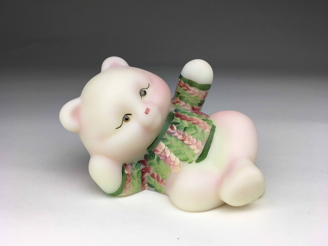 Fenton Hand Painted Bear (1 of 3)