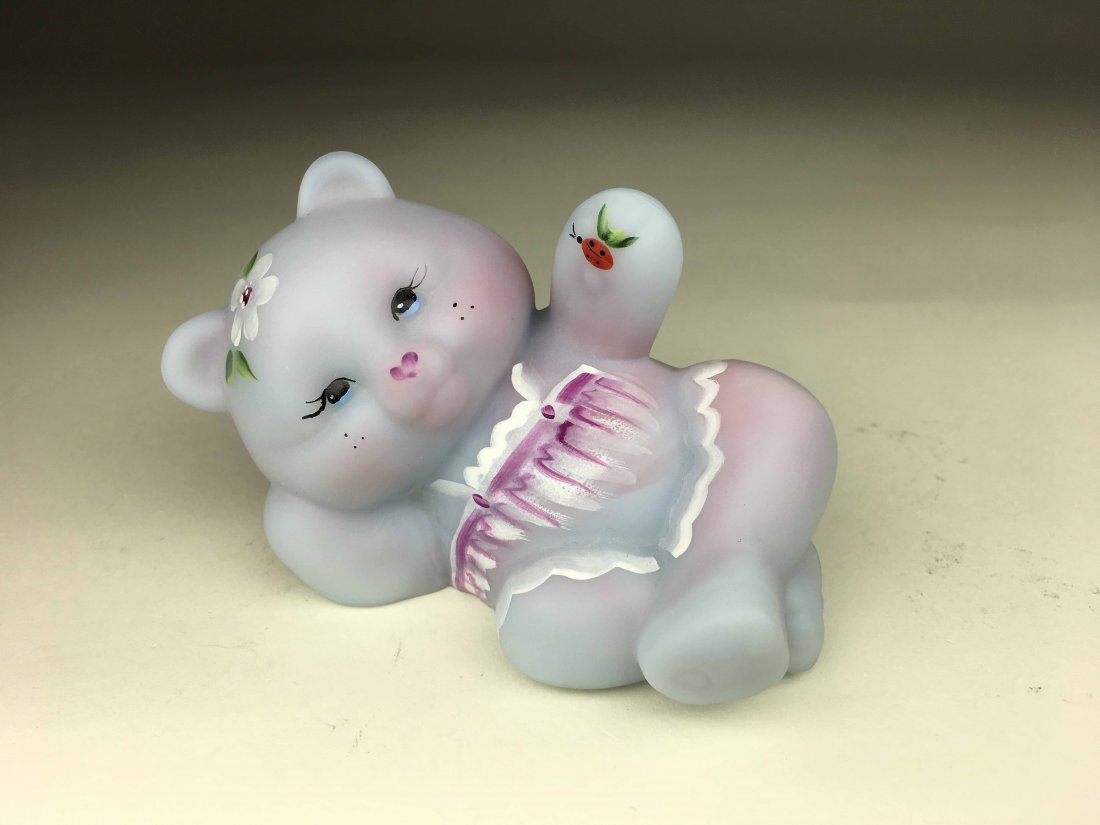 Fenton Hand Painted Bear (1 of 3)