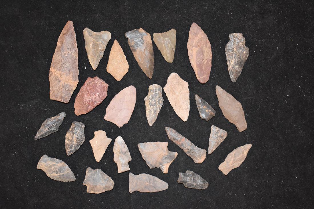 Lot of 25 points from Mass.  Longest 2.7/8 inches (1 of 1)