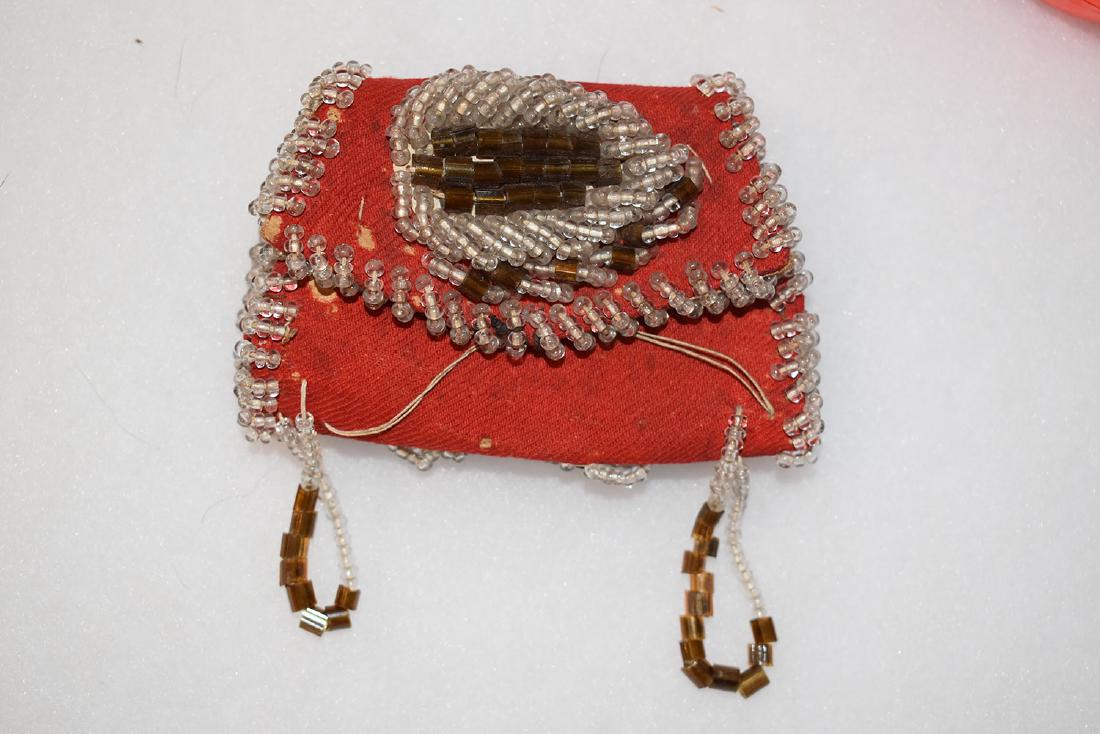 Beaded Possibles Bag, East Coast, 4” long 20th Century (1 of 2)