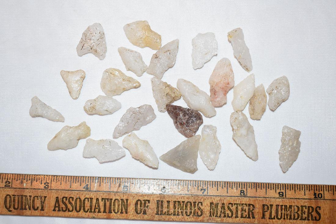 Lot of Arrowheads, from North Carolina, All Quartz (1 of 1)