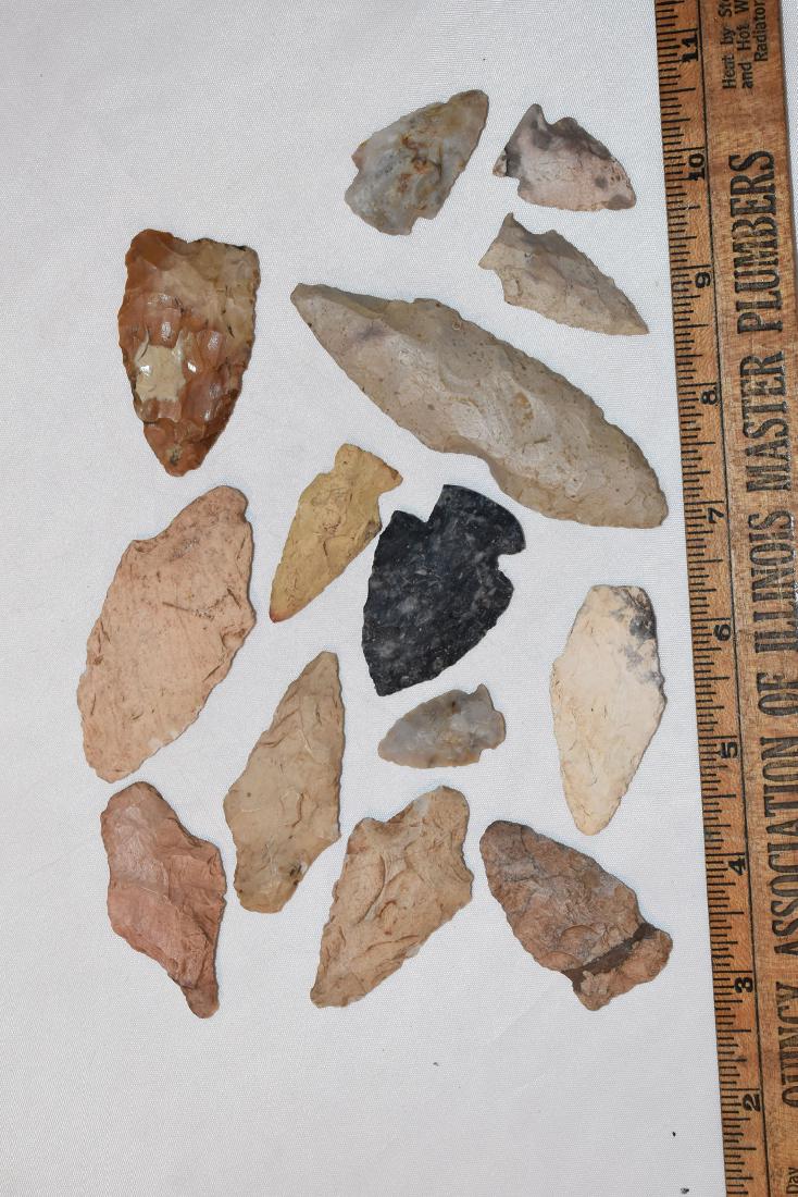 Lot of Southern Illinois Arrowheads (1 of 1)