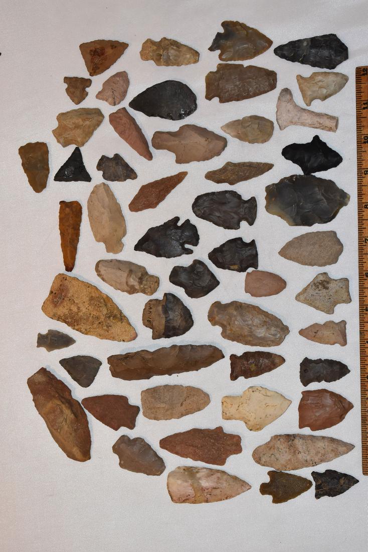 Large lot of Arrowheads, USA (1 of 1)