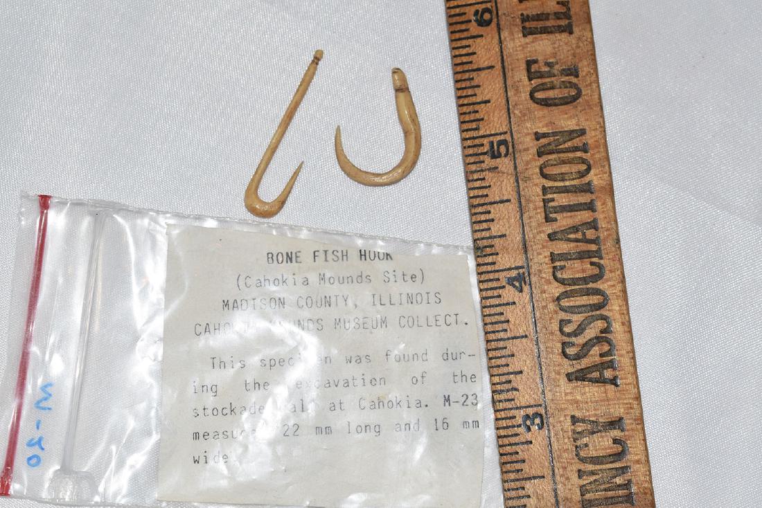Rare Vintage Cast of Cahokia Mounds Fish Hooks: Rare Vintage Cast of Cahokia Mounds Fish Hooks