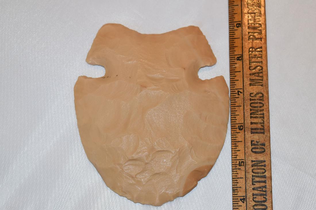 Rare Vintage Cast of Cahokia Mounds Kaolin Notched Hoe: Rare Vintage Cast of Cahokia Mounds Kaolin Notched Hoe
