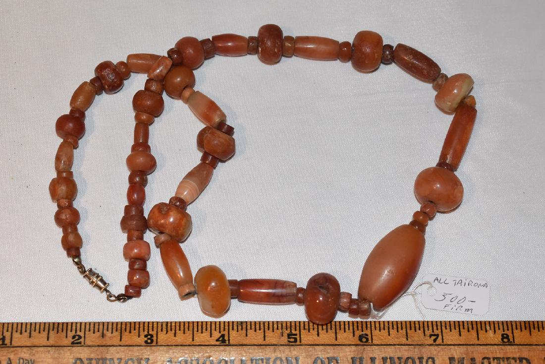 Early Prehistoric Bead Necklace, Quartz, Tairona (1 of 1)