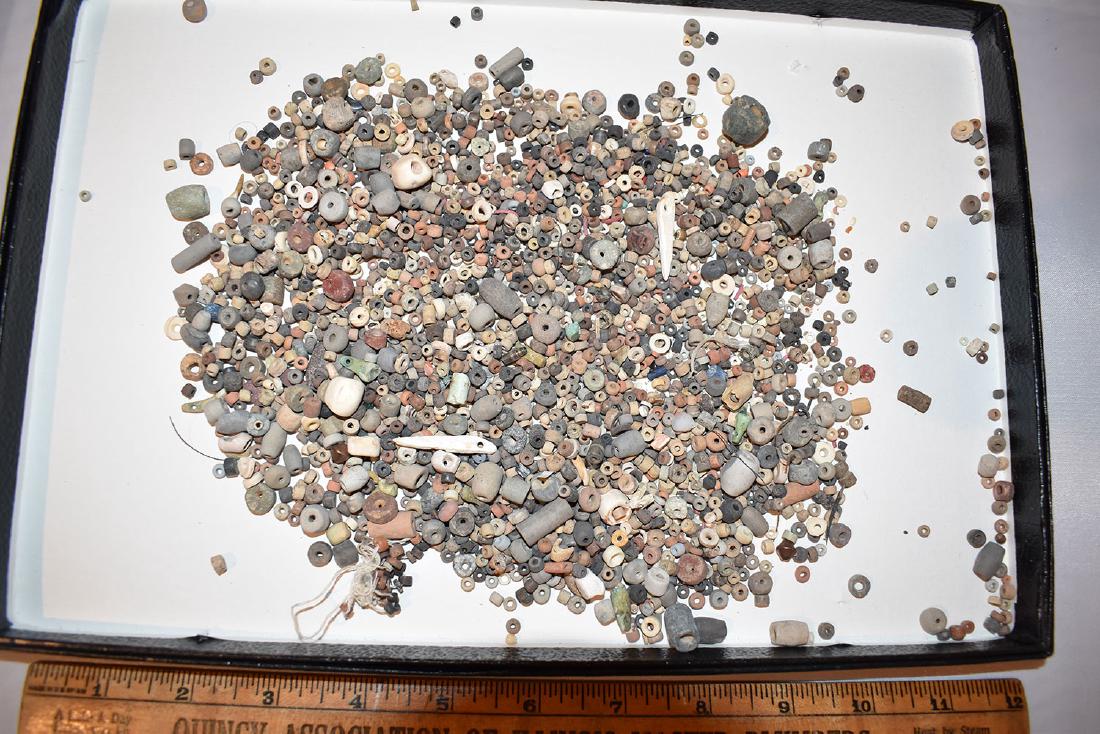 Huge lot of Prehistoric Beads, Mostly Pre-Columbian / (1 of 2)