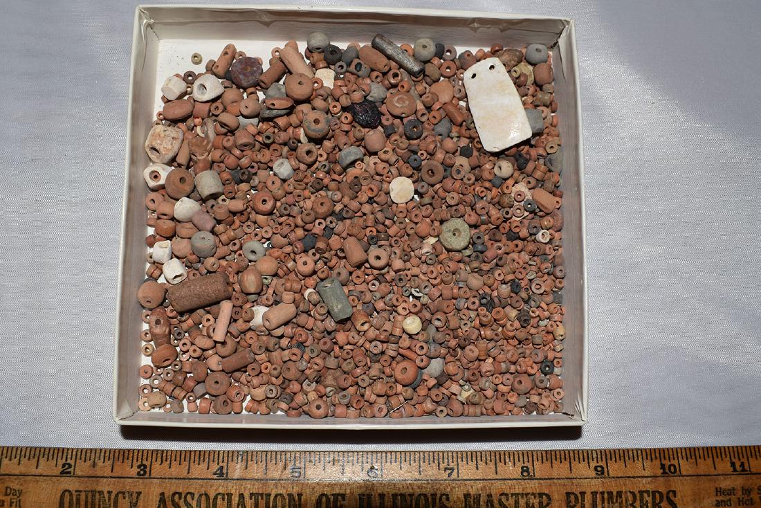 Huge lot of Prehistoric Beads, Mostly Pre-Columbian / (1 of 2)