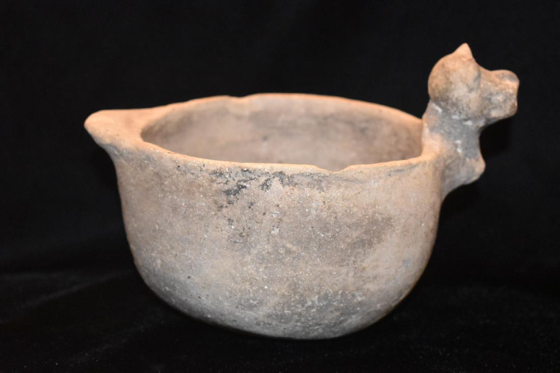5 1/4" T Effigy Grayware pottery vessel, Arkansas (1 of 10)