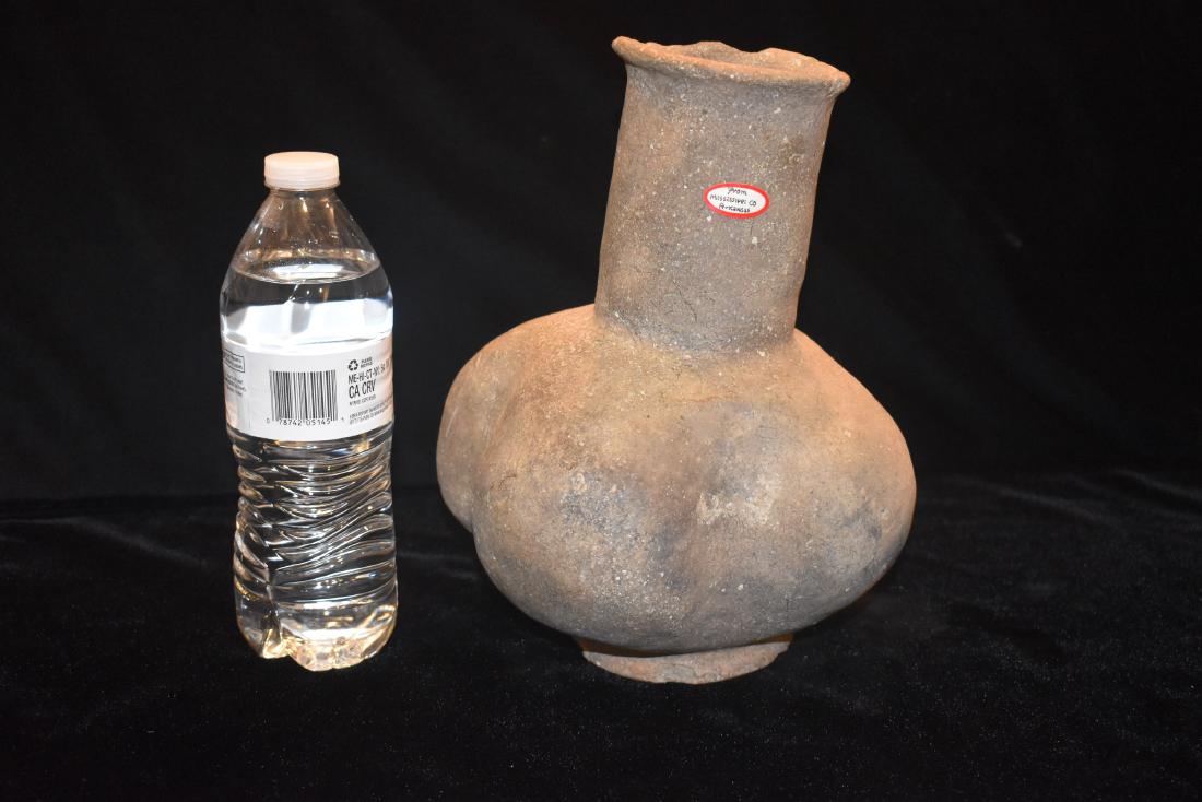 9 1/4" Tall Gourd Effigy 4 Lobbed Water Bottle, Out of (1 of 9)