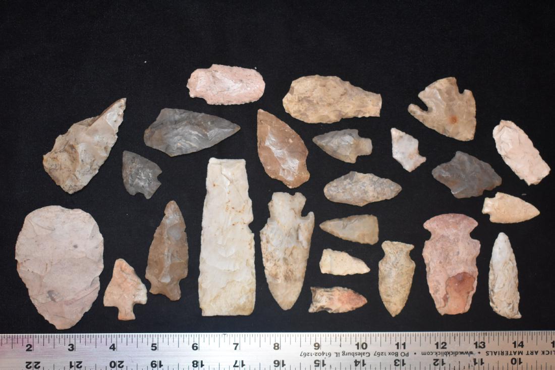 Lot of Arrowheads found in Marion County Missouri by: Lot of Arrowheads found in Marion County Missouri by Robert Wehrenberg sometime prior to 2002